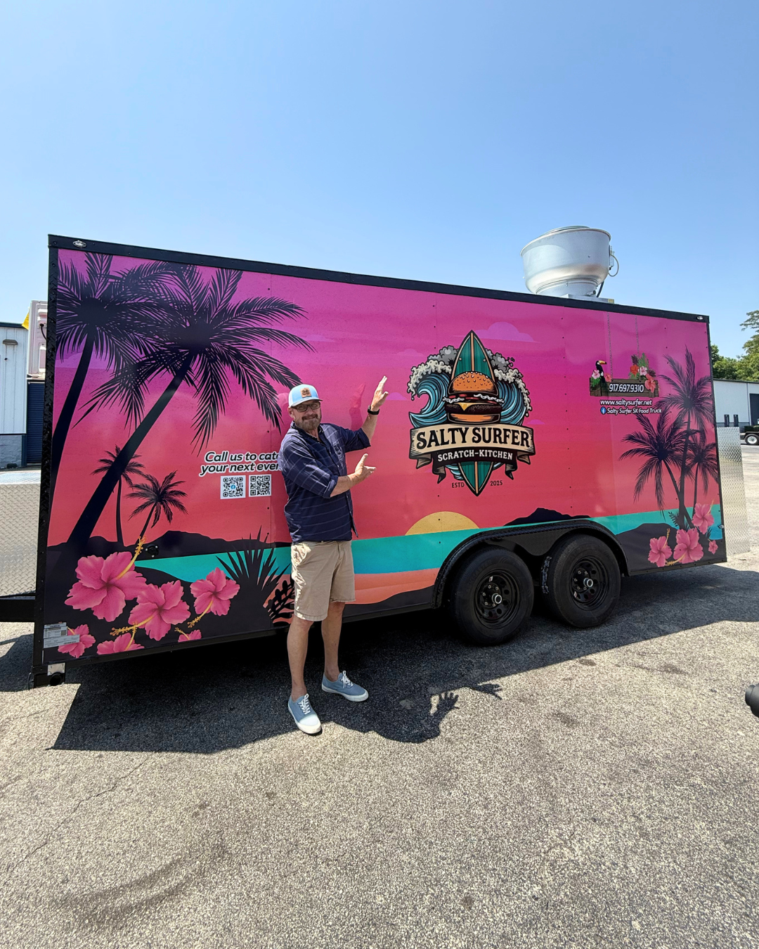banner vert food trailer