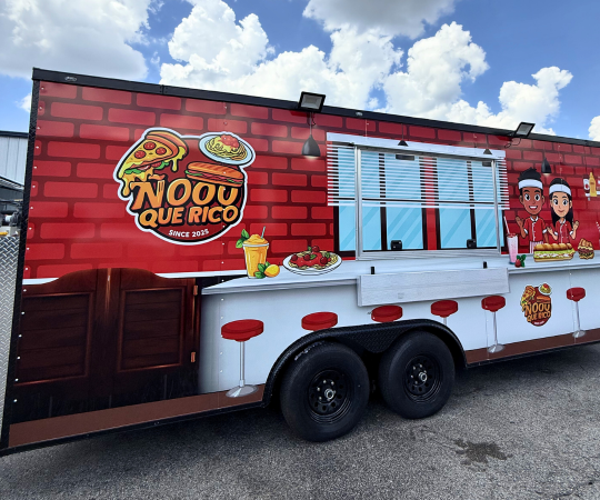 banner pizza